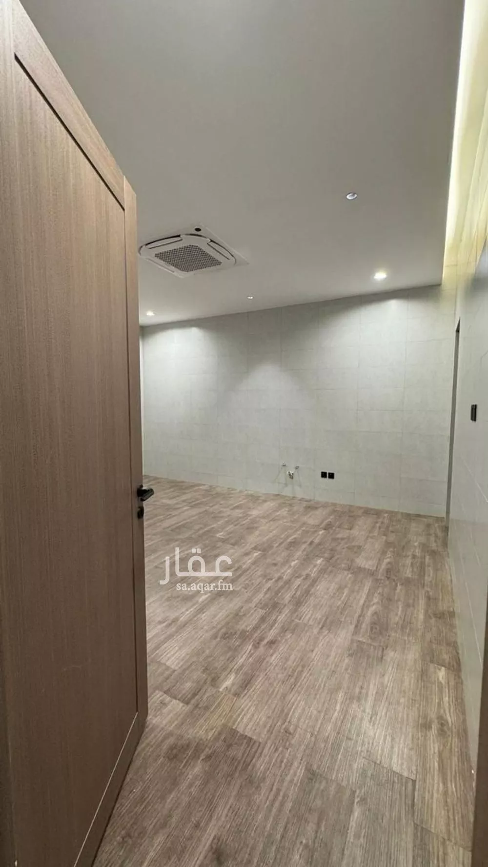 5 bedroom villa in Al Mahdiyyah 17