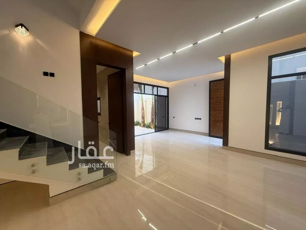 4 bedroom villa in Al Mahdiyyah 18