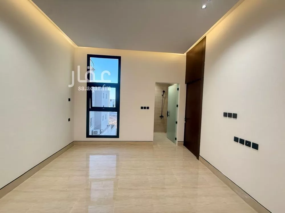 4 bedroom villa in Al Mahdiyyah 20