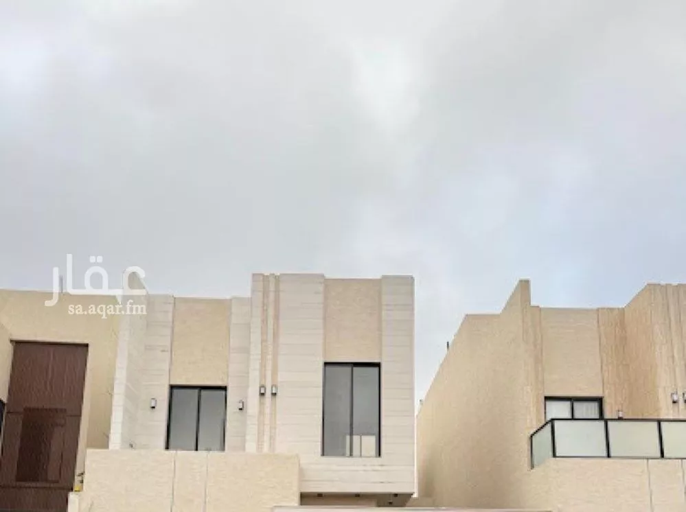 6 bedroom villa in Al Mahdiyyah 2