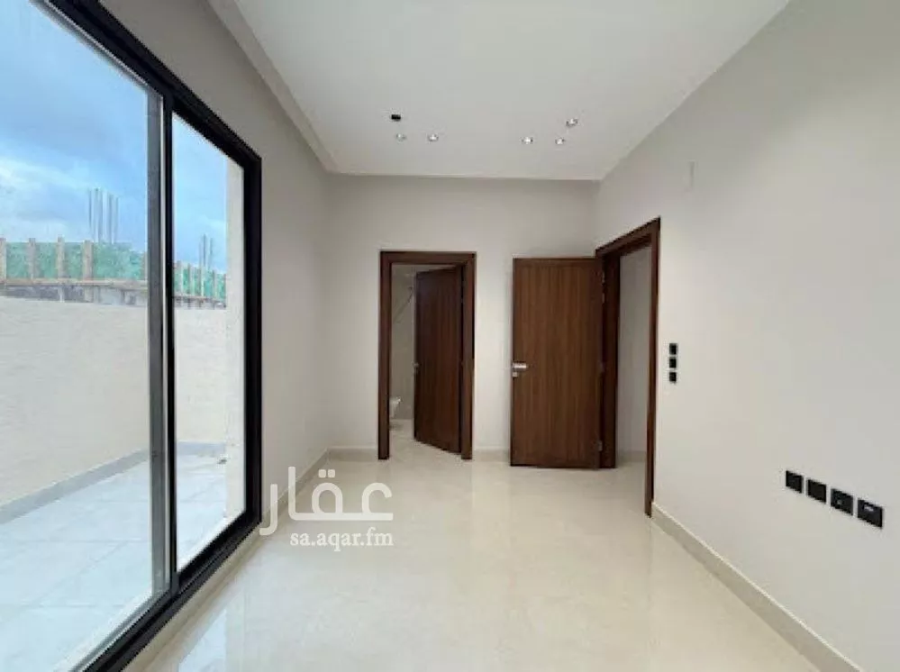 6 bedroom villa in Al Mahdiyyah 11