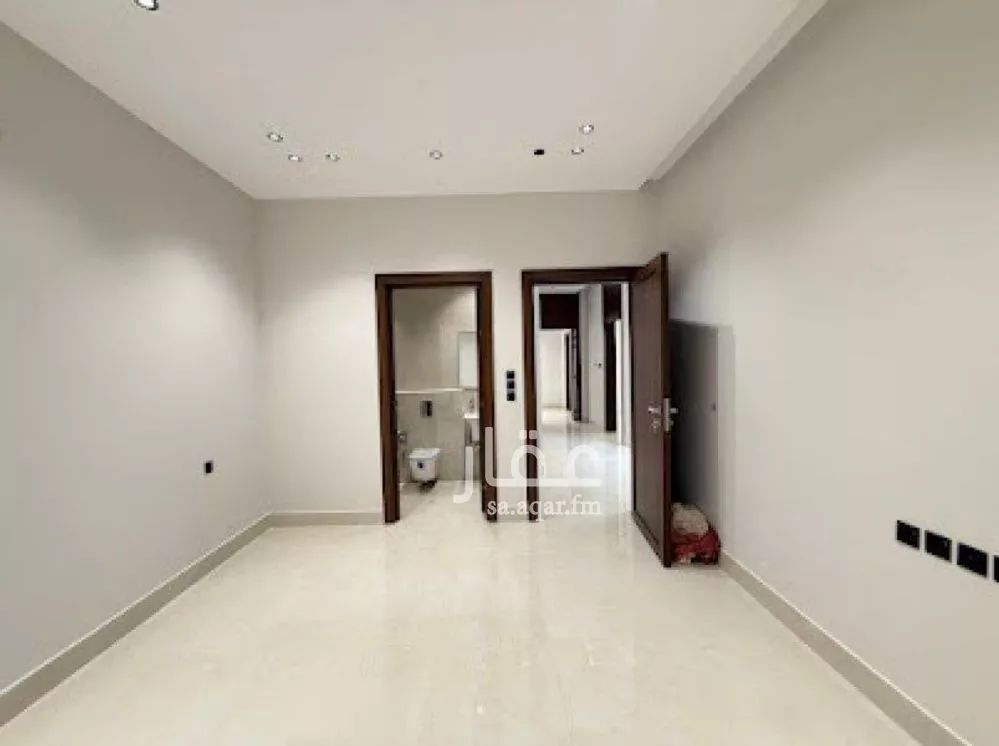 6 bedroom villa in Al Mahdiyyah 20