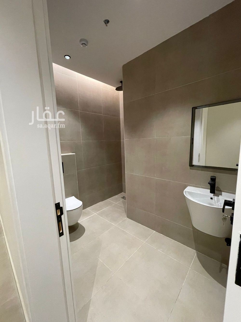 4 bedroom apartment in Al Aridh, Riyadh 24