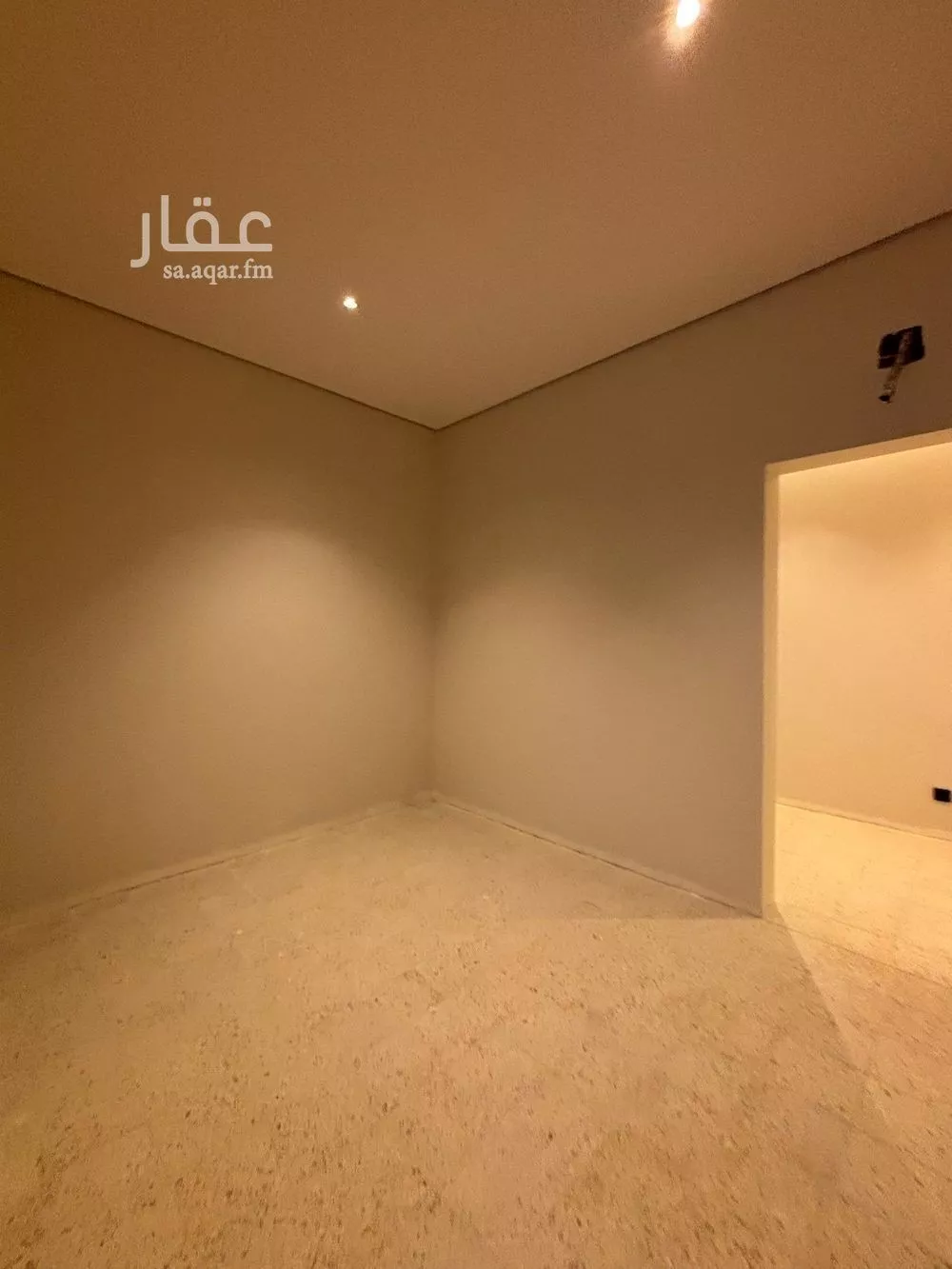 فيلا 5 غرف في المهدية 7