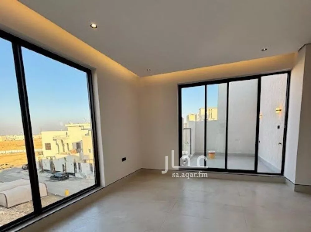 6 bedroom villa in Al Mahdiyyah 13