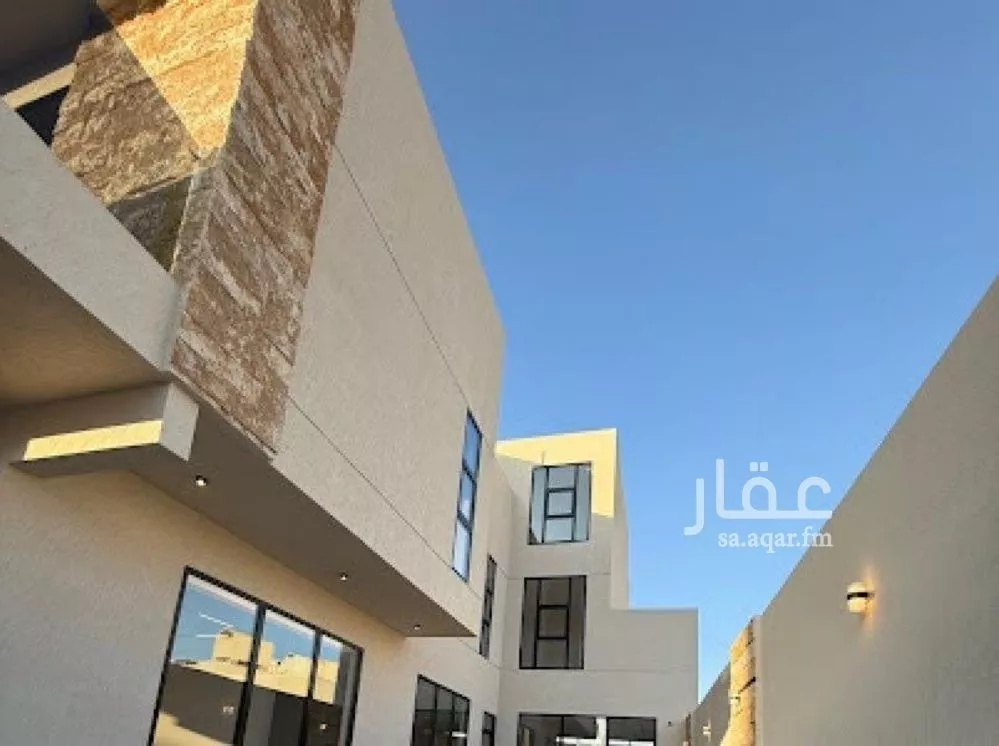 6 bedroom villa in Al Mahdiyyah 9