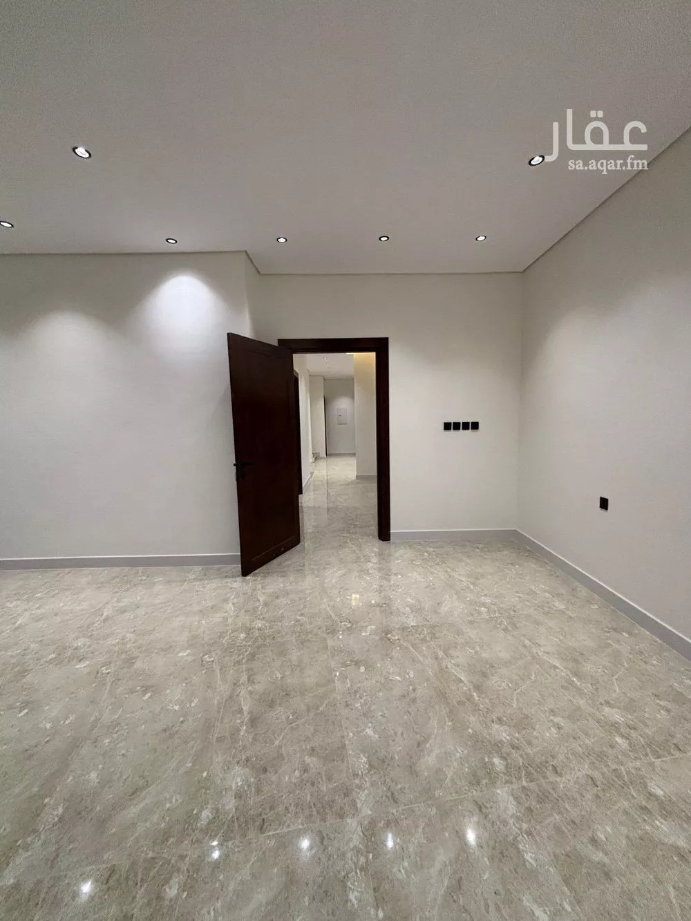 5 bedroom villa in Al Mahdiyyah 14