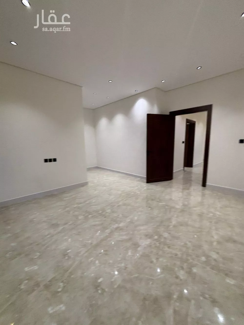 5 bedroom villa in Al Mahdiyyah 16