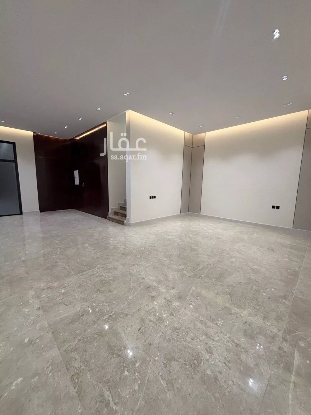5 bedroom villa in Al Mahdiyyah 10