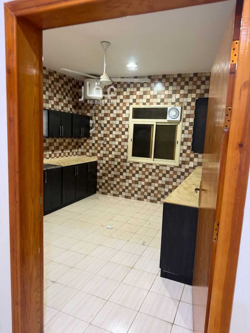 5 bedroom apartment in Al Nahda, Khamis Mushait 8