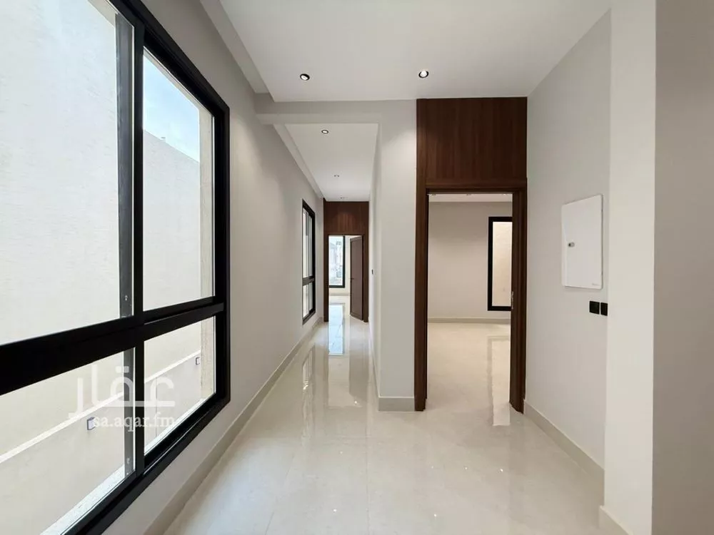 6 bedroom villa in Al Mahdiyyah 18