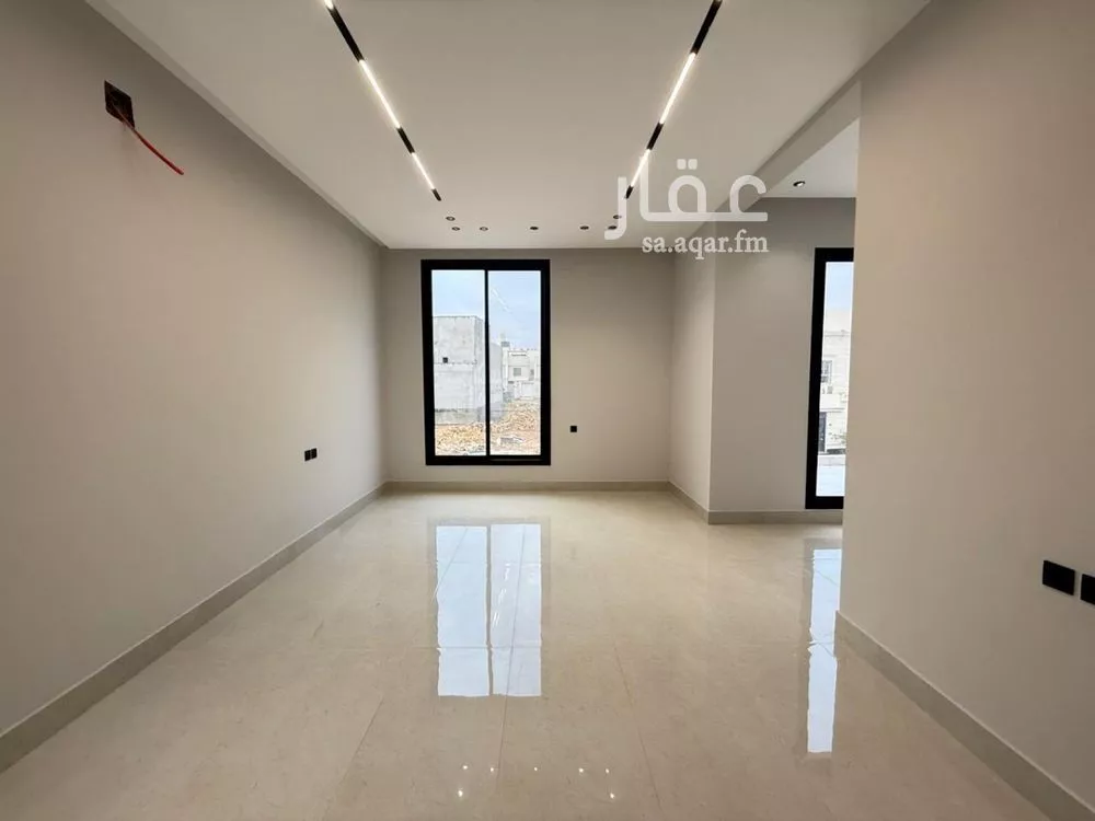 6 bedroom villa in Al Mahdiyyah 21