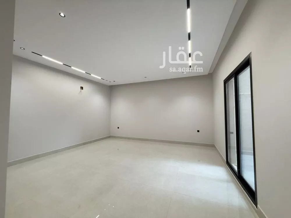 6 bedroom villa in Al Mahdiyyah 6