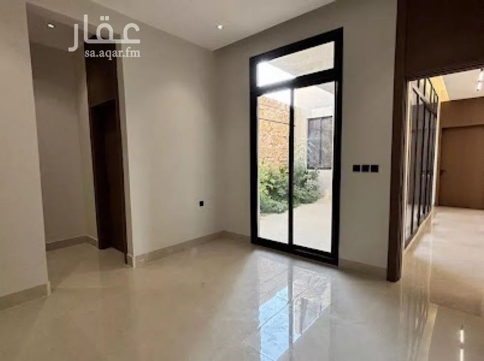 فيلا 6 غرف في المهدية 28