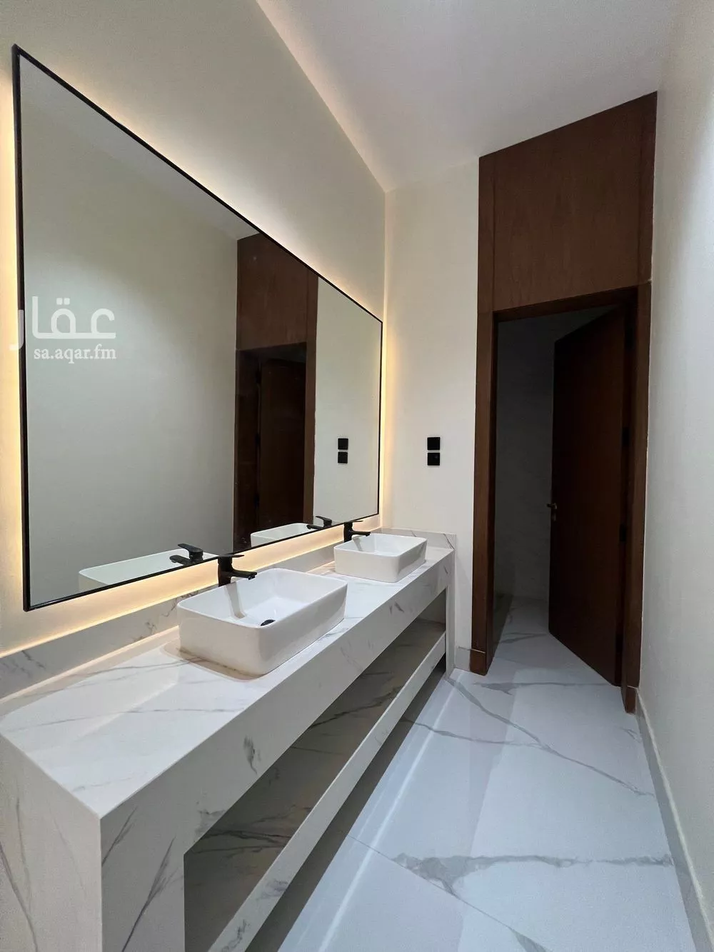 6 bedroom villa in Al Narjis 16