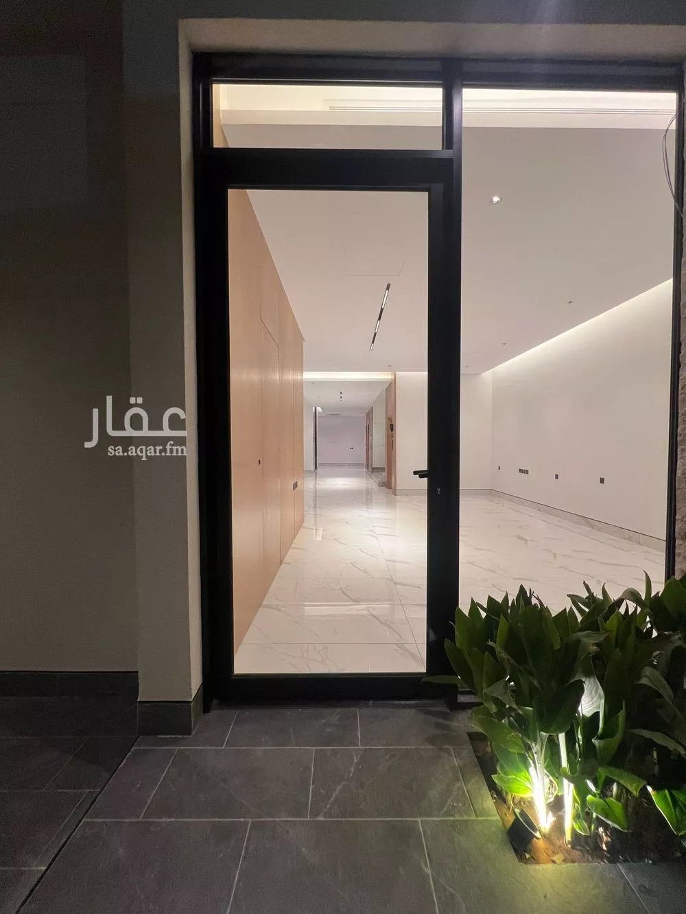 فيلا 5 غرف في النرجس 3