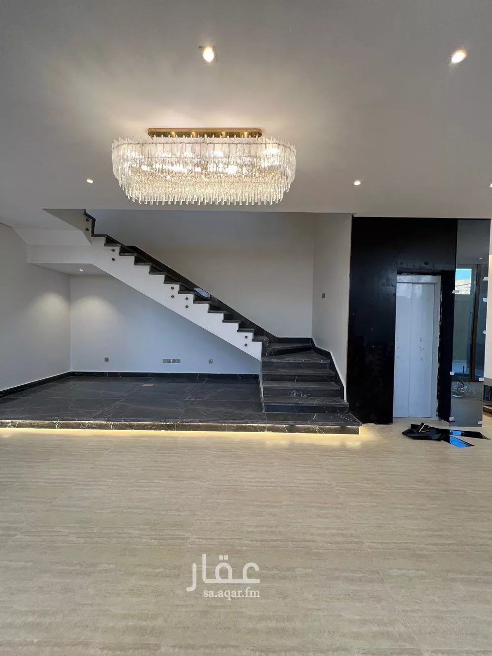 6 bedroom villa in Al Narjis 11