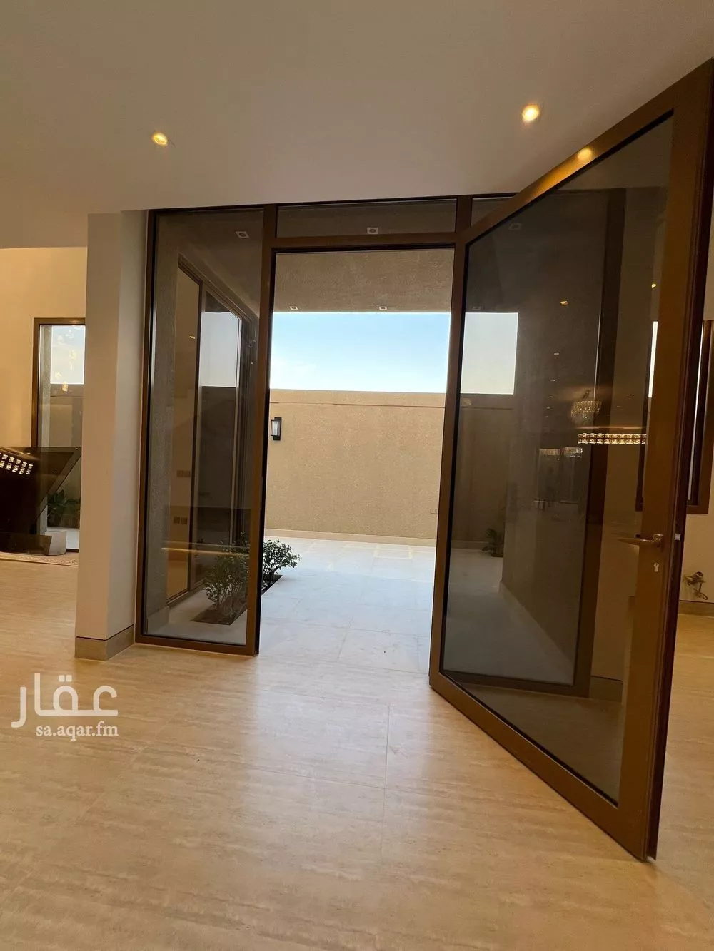 6 bedroom villa in Al Narjis 16