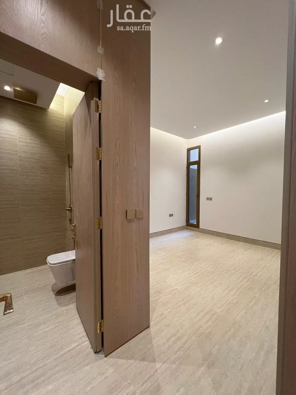 6 bedroom villa in Al Narjis 20