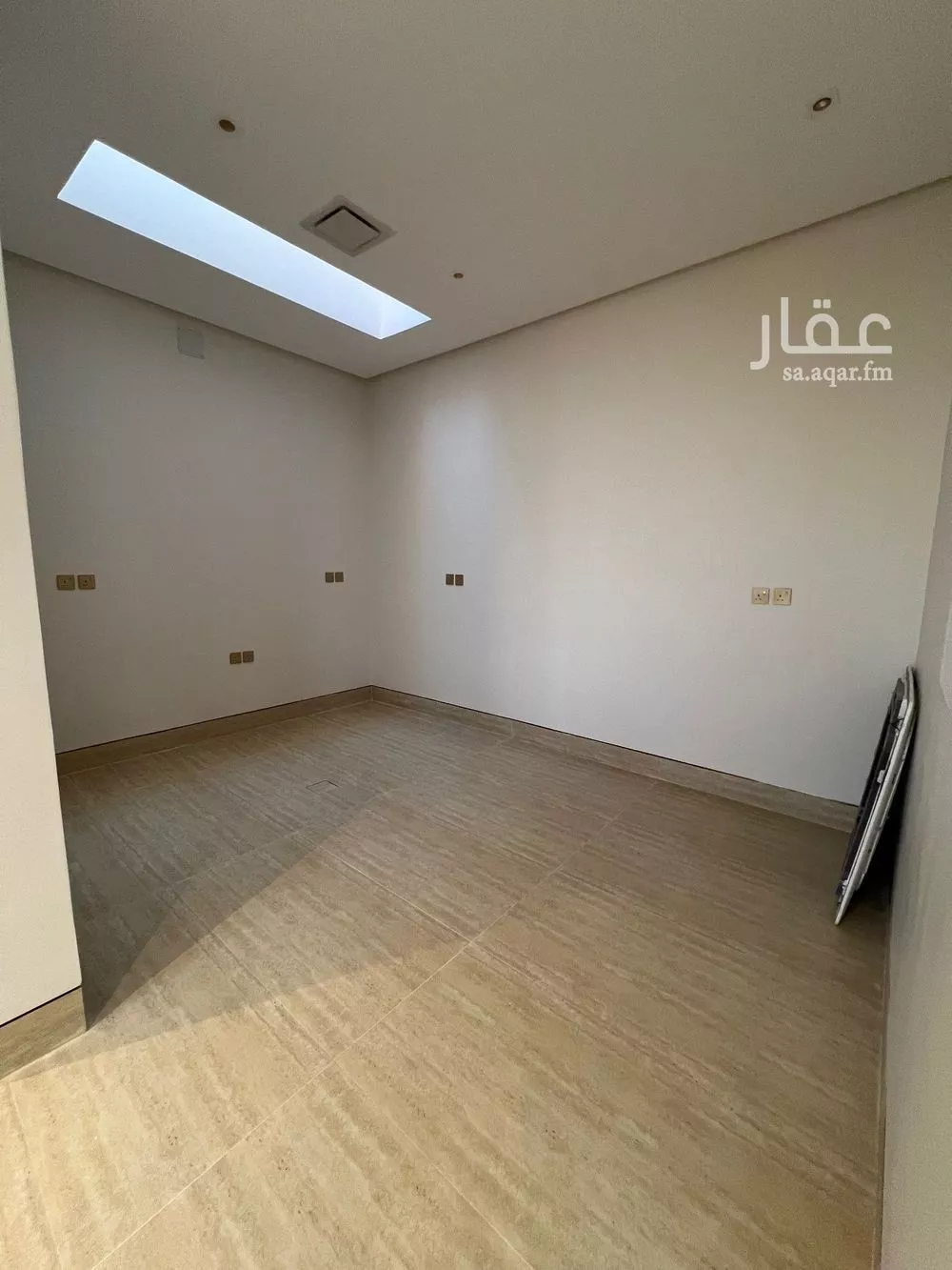 6 bedroom villa in Al Narjis 9