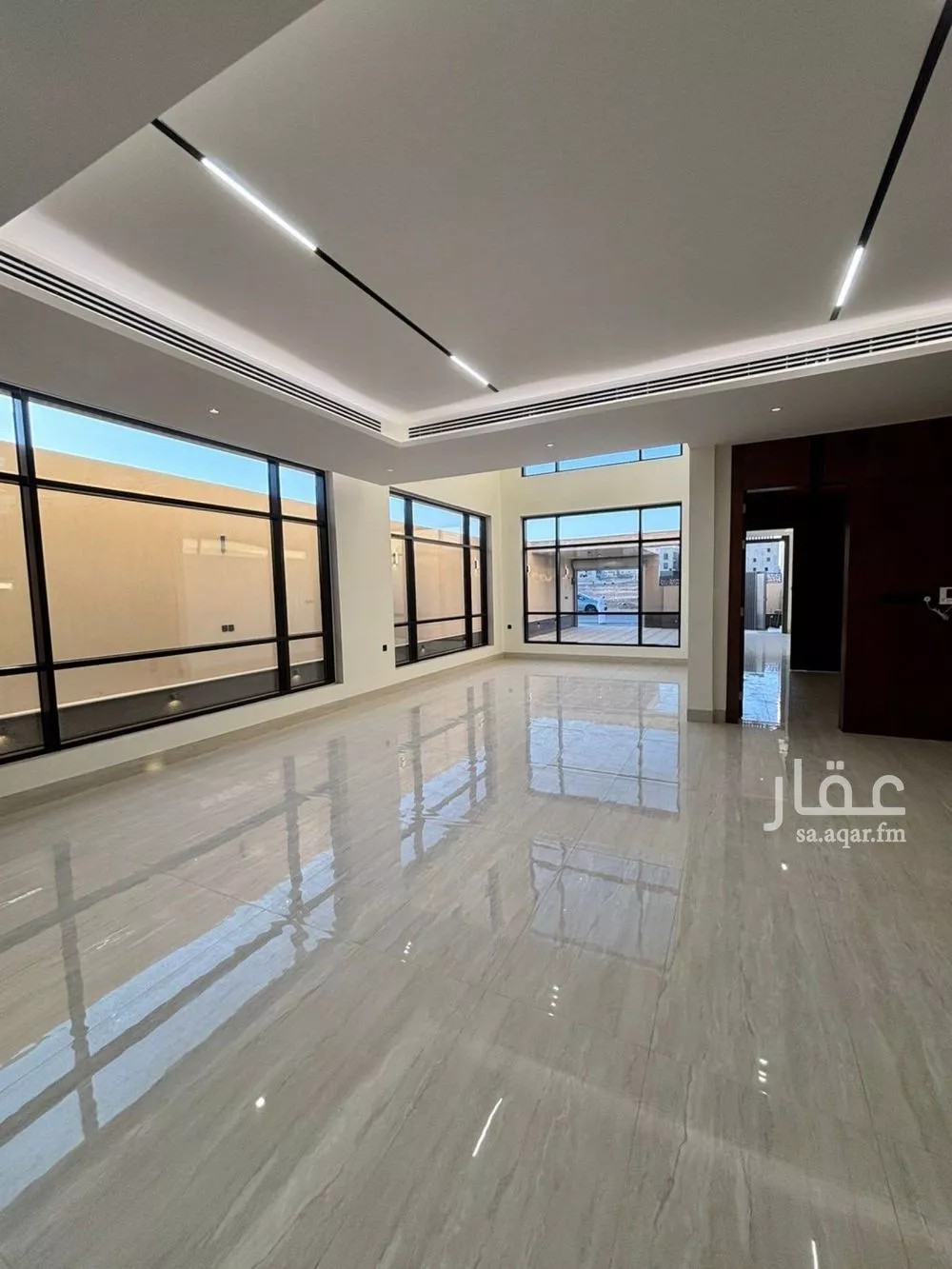 6 bedroom villa in Al Mahdiyyah 5