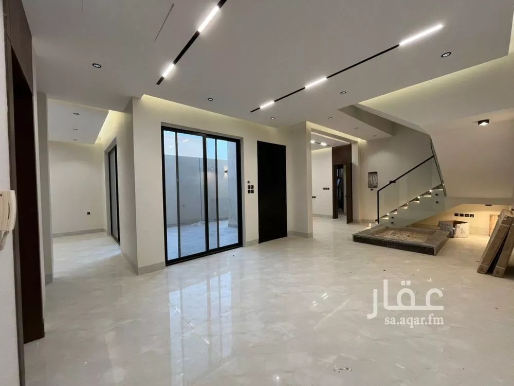6 bedroom villa in Al Mahdiyyah 20