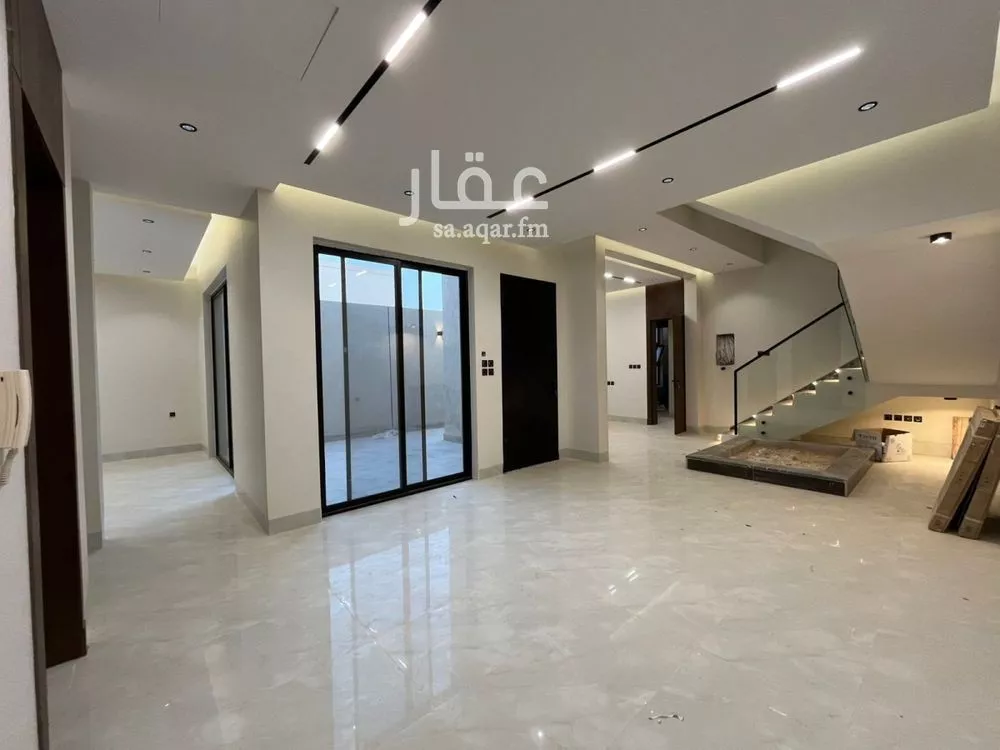 6 bedroom villa in Al Mahdiyyah 6