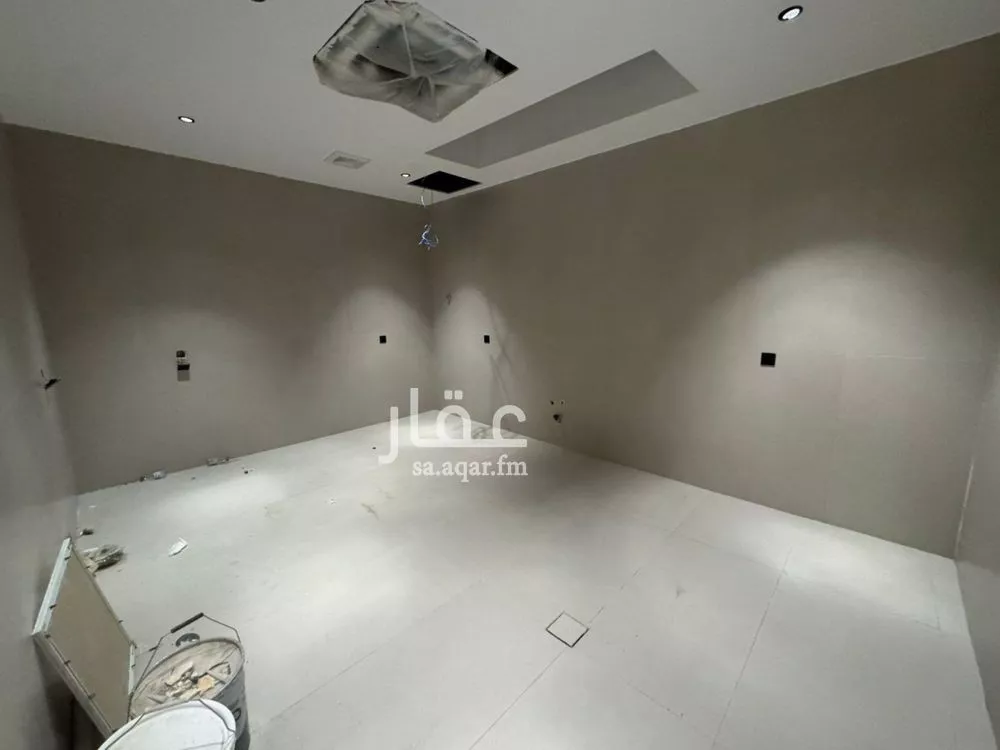 5 bedroom villa in Al Mahdiyyah 12