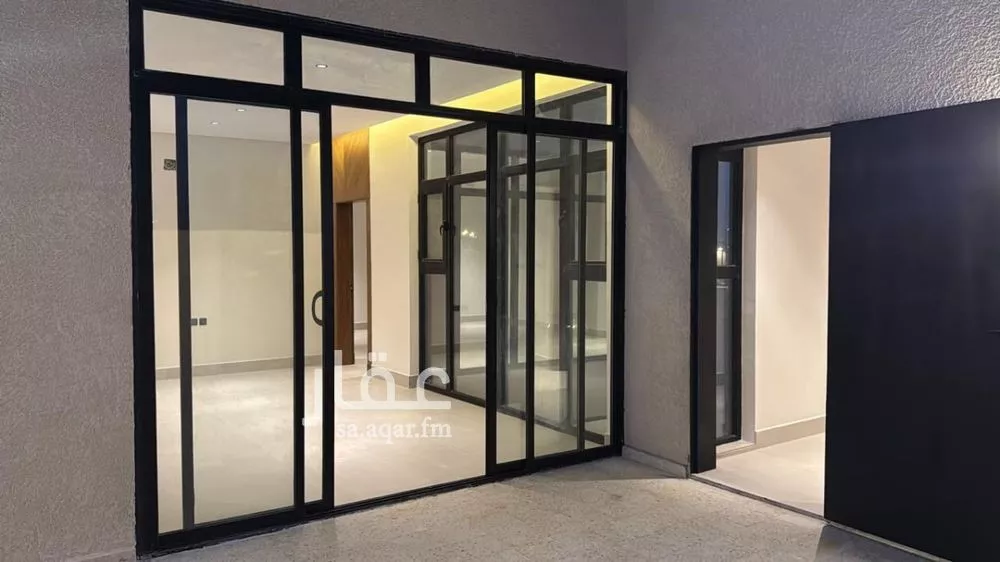 5 bedroom villa in Al Mahdiyyah 16