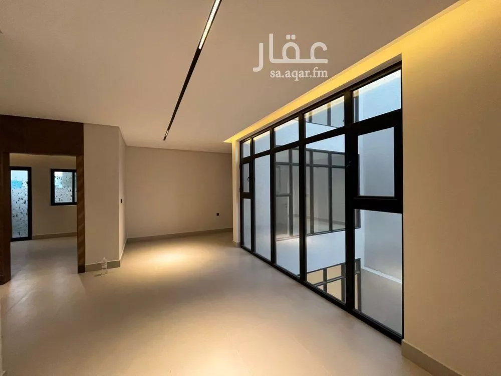 5 bedroom villa in Al Mahdiyyah 25