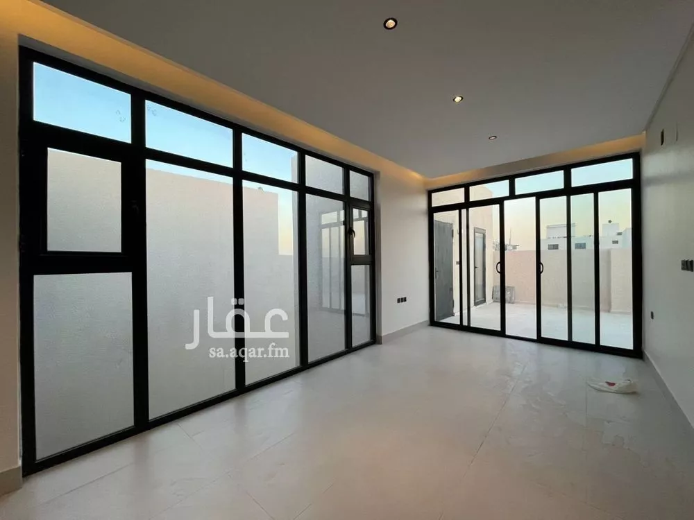 5 bedroom villa in Al Mahdiyyah 28