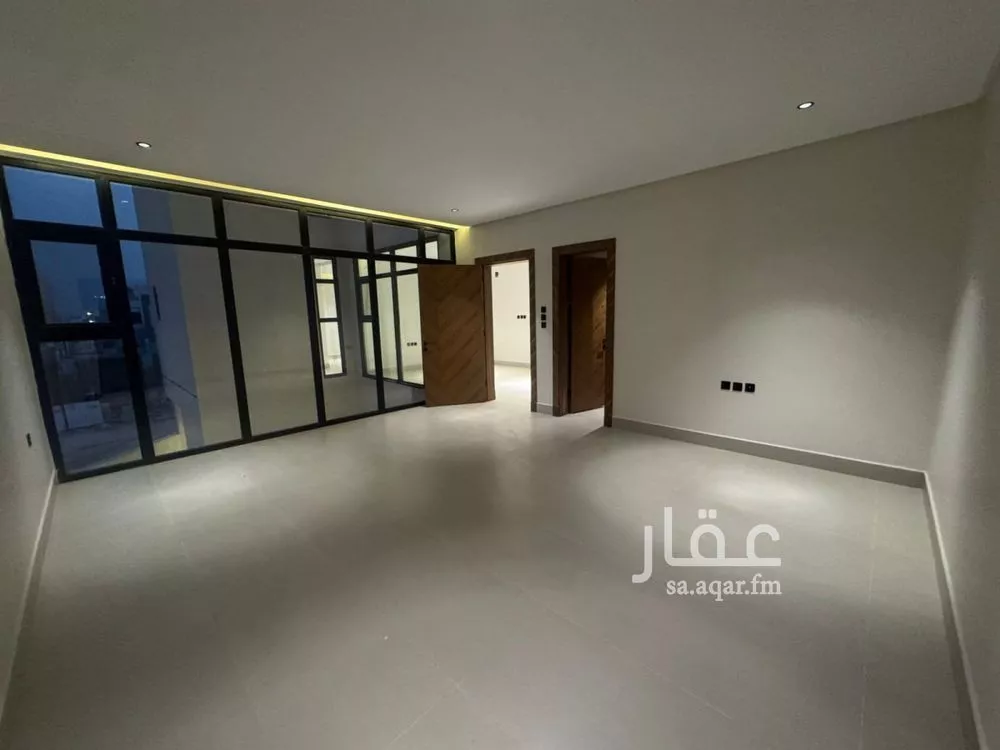 5 bedroom villa in Al Mahdiyyah 29