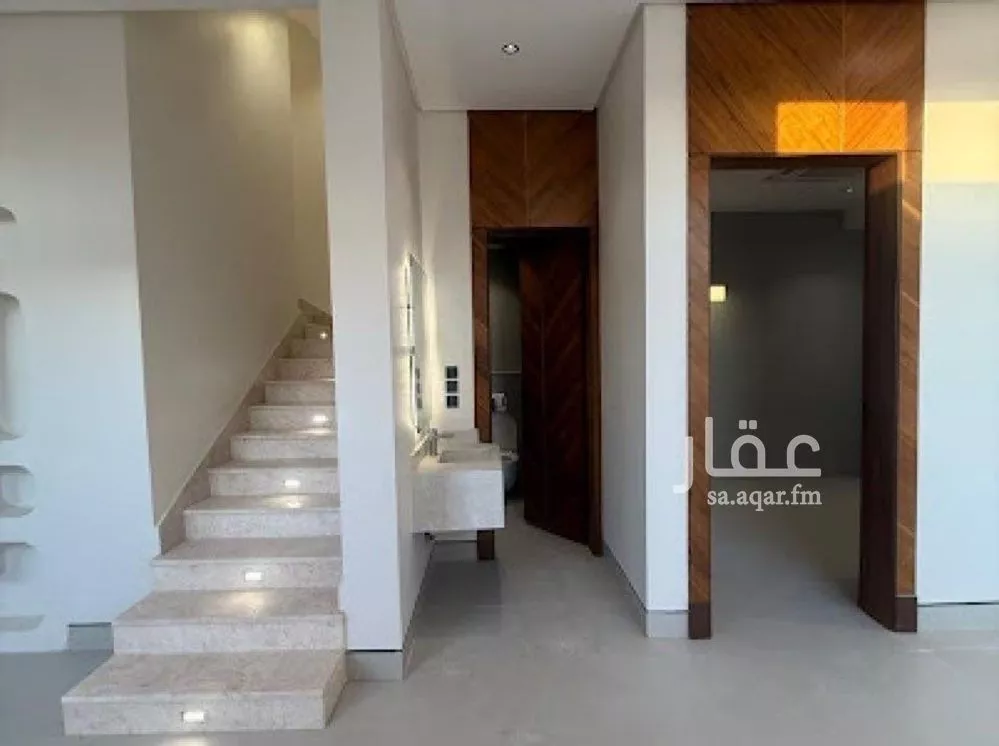 6 bedroom villa in Al Mahdiyyah 14