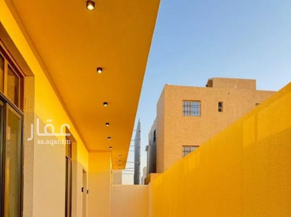 6 bedroom villa in Al Mahdiyyah 4