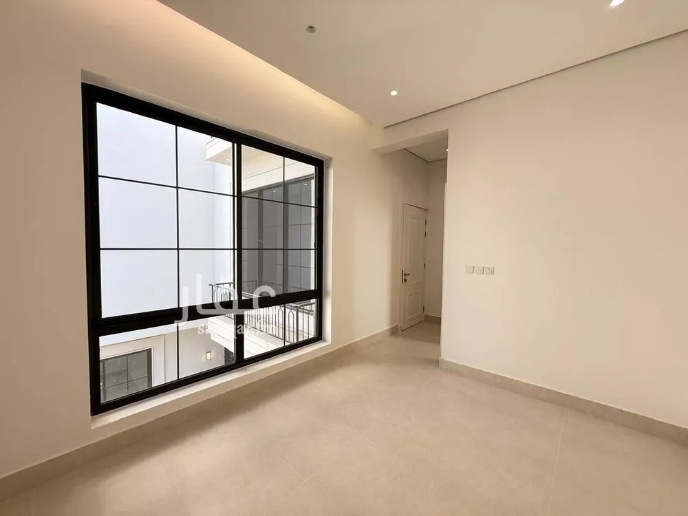 6 bedroom villa in Al Mahdiyyah 20
