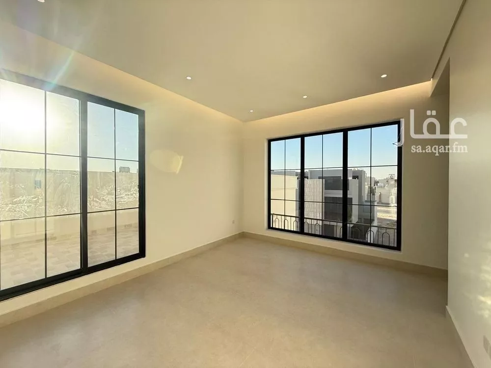 6 bedroom villa in Al Mahdiyyah 9