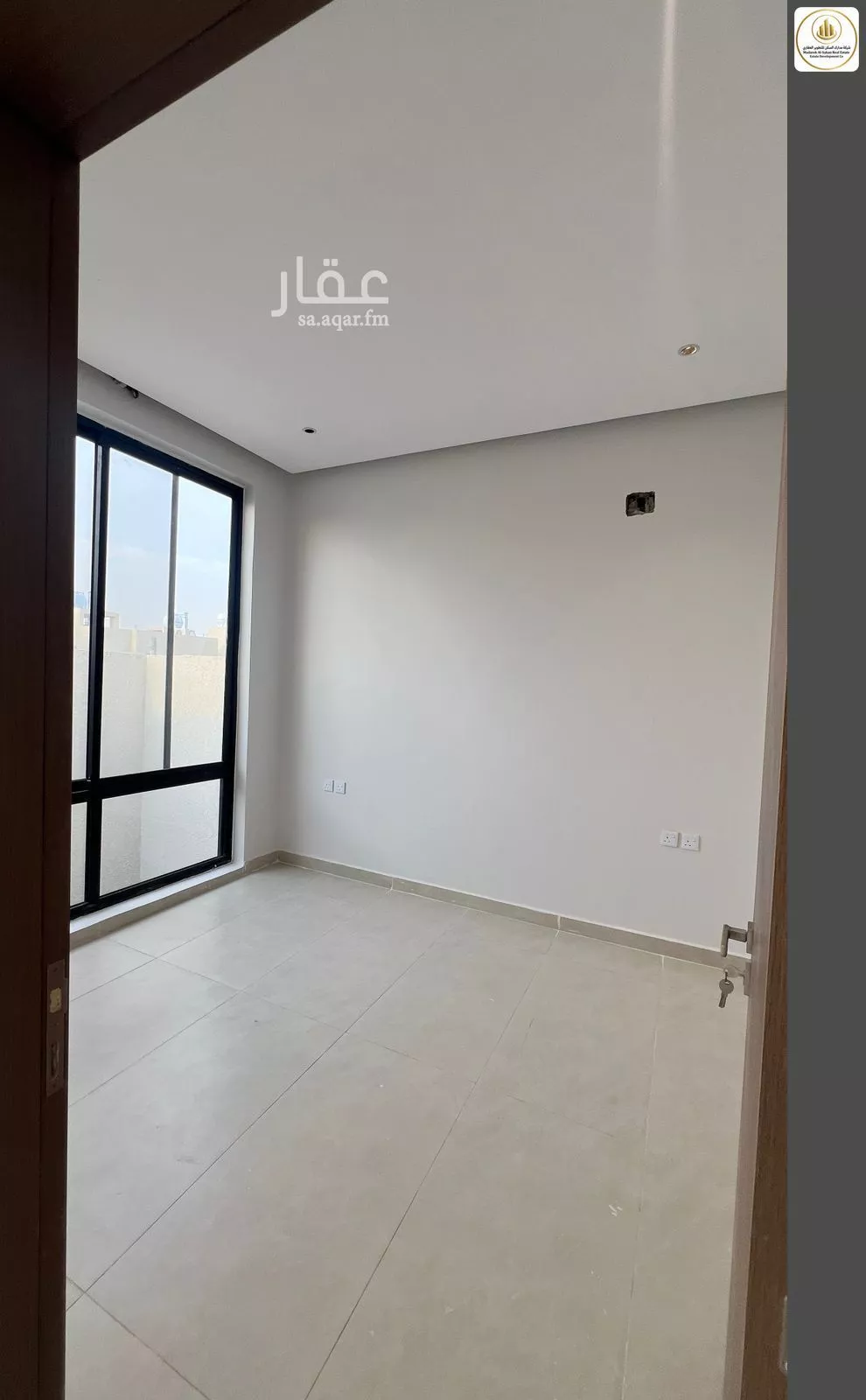 فيلا 9 غرف في الرمال 33