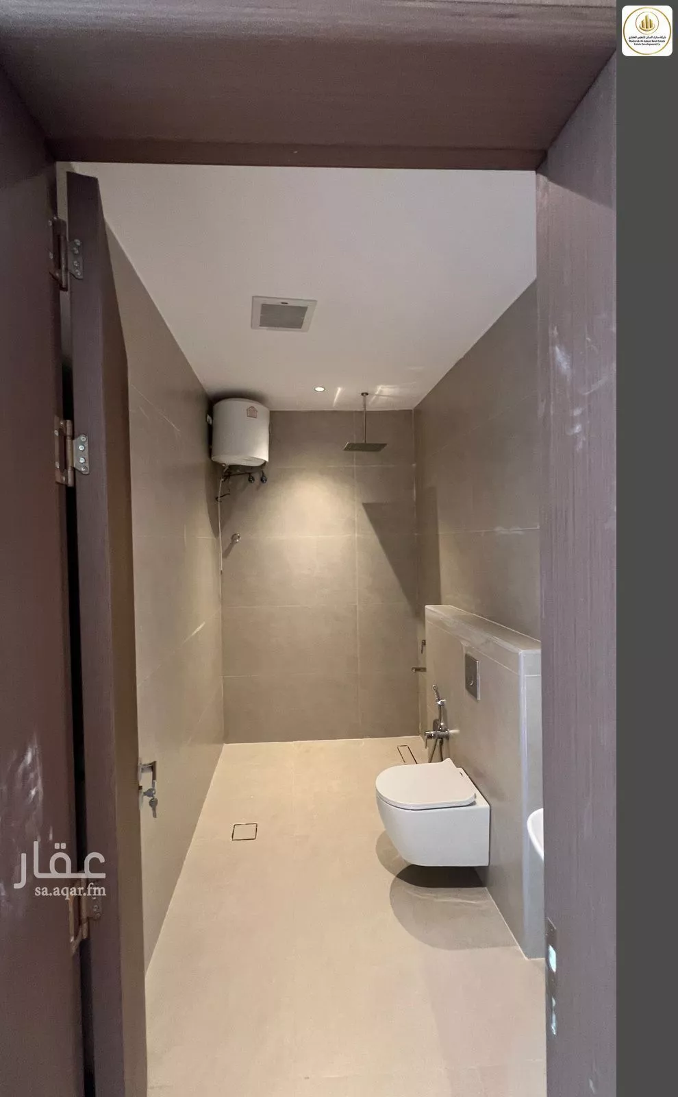 فيلا 9 غرف في الرمال 35