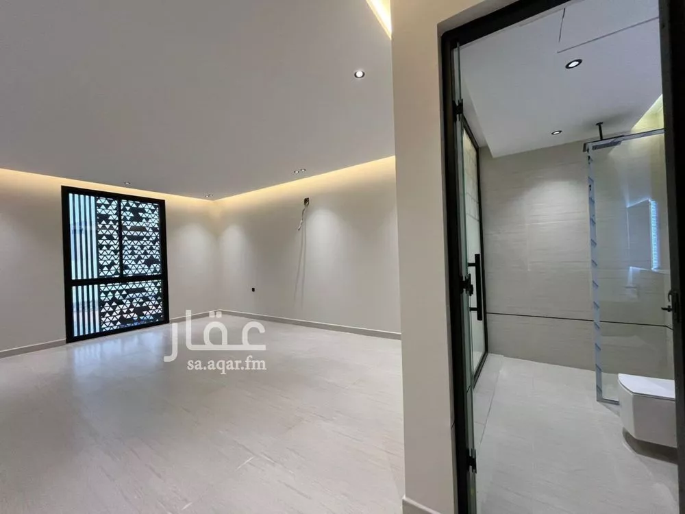 6 bedroom villa in Al Mahdiyyah 15