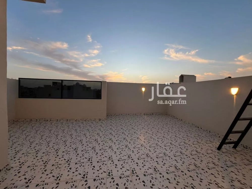 6 bedroom villa in Al Mahdiyyah 25