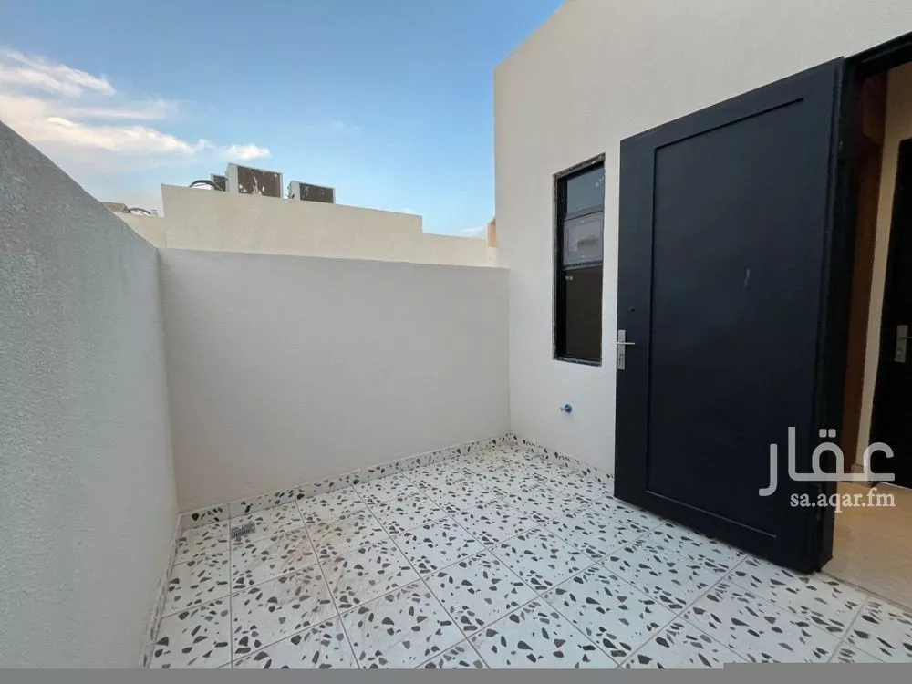 6 bedroom villa in Al Mahdiyyah 27