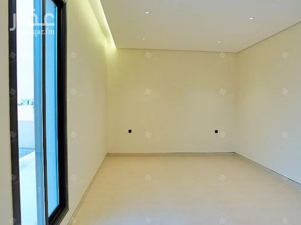 6 bedroom villa in Al Mahdiyyah 20