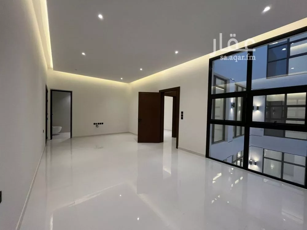 6 bedroom villa in Al Mahdiyyah 18
