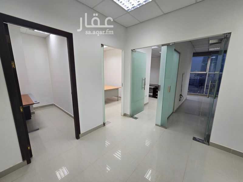 9 bedroom office in Al Olaya, Riyadh 4
