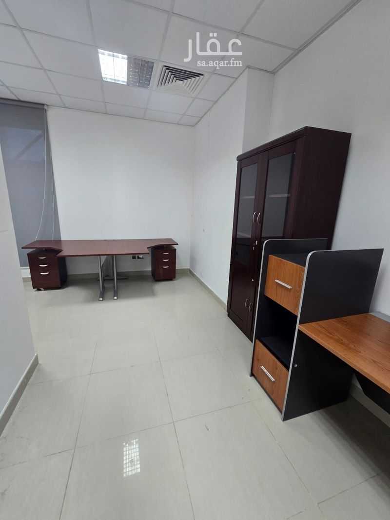 9 bedroom office in Al Olaya, Riyadh 13