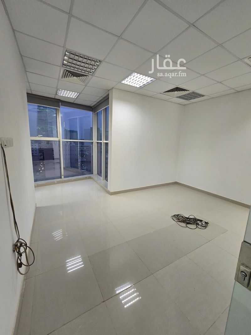 9 bedroom office in Al Olaya, Riyadh 2