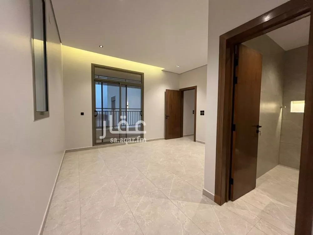 5 bedroom villa in Al Mahdiyyah 14
