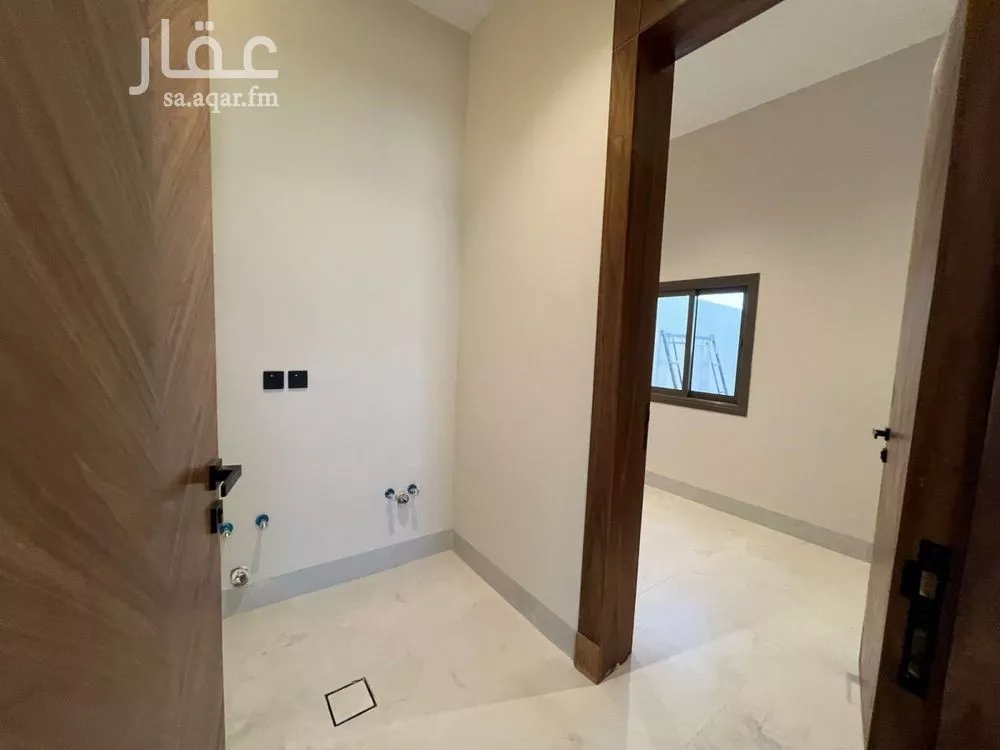 فيلا 6 غرف في المهدية 22