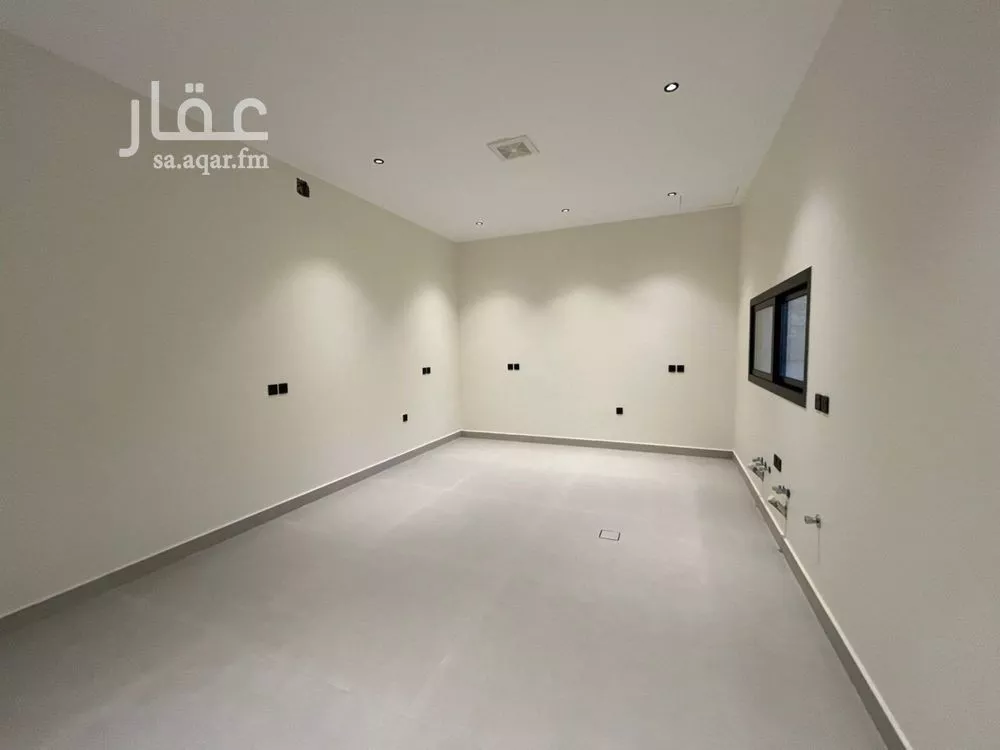 4 bedroom villa in Al Mahdiyyah 18