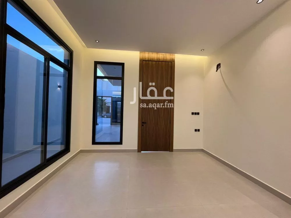 4 bedroom villa in Al Mahdiyyah 3